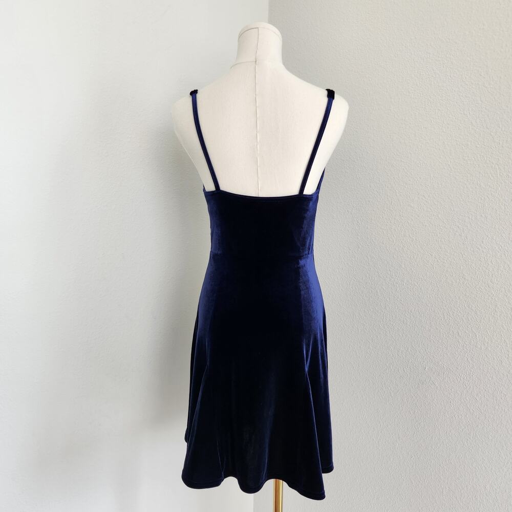 Victoria’s Secret Blue Velvet Empire Waist Skater Dress Flare Skirt XS - Picture 5 of 9